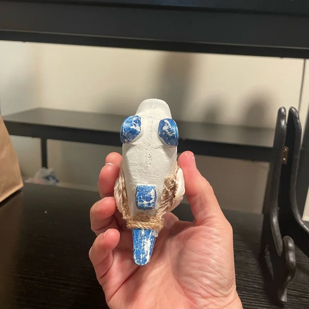 Handcrafted Blue and White Decorative Fish With Shells - Picture 2 of 6